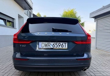 Volvo V60 II  Kombi 2.0 D3 150KM 2019 Volvo V60 Volvo V60 D3 Momentum Pro 2.0 Diesel 150KM, zdjęcie 13