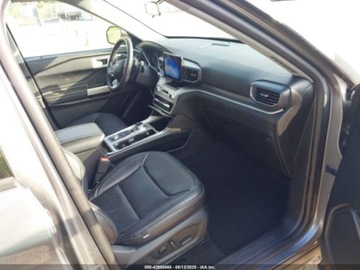 Ford Explorer VI 2021 Ford Explorer XLT 2021 2.3l 2.3 Benzyna 300KM, zdjęcie 9