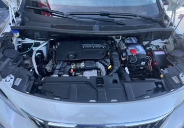 Peugeot 3008 II Crossover 1.6 BlueHDi 120KM 2018 Peugeot 3008 1.6D 120KM AutomF1,PERLA Klimatr.LEDY 2xPDC BluetoothFAKTURAG, zdjęcie 33