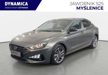 Hyundai i30 III Hatchback Facelifting 1.5 T-GDI 48V 160KM 2022 Hyundai i30 VAT 23 Fastback Smart 1.5T-GDI 48V 160KM DCT 2022 r., salon PL, zdjęcie 3