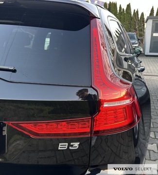 Volvo V60 II  2021 Volvo V60 V60 B3 Momentum Pro Pakiet Climate Park, zdjęcie 9