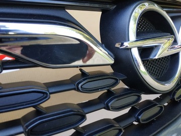 NÁRAZNÍK MASKA CHRÓM OPEL ASTRA K V FACELIFT 4 PDC