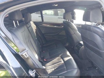 BMW Seria 5 G30-G31 2019 BMW Seria 5 2019 BMW 530E 2.0 Benzyna 248KM, zdjęcie 14