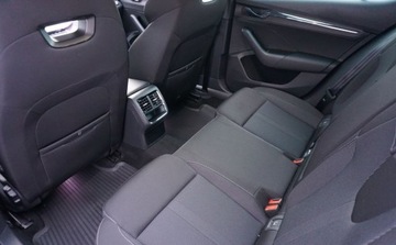 Skoda Octavia IV Liftback 1.5 TSI EVO 150KM 2021 Skoda Octavia eTSI Liftback Style Dynamic 1.5 Benzyna 150KM, zdjęcie 15