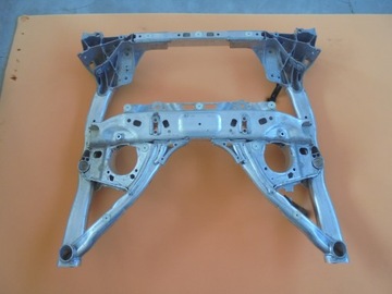 BMW 5 G30 FACELIFT NÁPRAVNICE POD MOTOR LAVICE 2,0 D