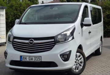 Opel Vivaro B Kombi Extra Long H1 2,9t 1.6 BiTurbo 140KM 2015 Opel Vivaro 1.6 140KM Nawiewy Klima PdC Import Raty Oplaty 1.6 Diesel