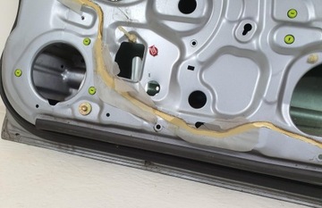 DVEŘE PRAVÉ HONDA PRELUDE V