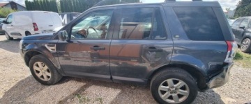 Land Rover Freelander II 2010 Land Rover Freelander 2010r, 2.2 DIESEL. 4x4. Lekko uszkodzony tyl. Jezdz, zdjęcie 15