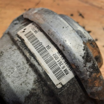 BMW E60 535D ULOŽENÍ MOTORU PRAVÁ 6761092