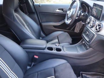 Mercedes Klasa A W176 Hatchback 5d Facelifting 200 156KM 2017 Mercedes A A 200, Automat, Skóra, Navi, Klima, zdjęcie 8