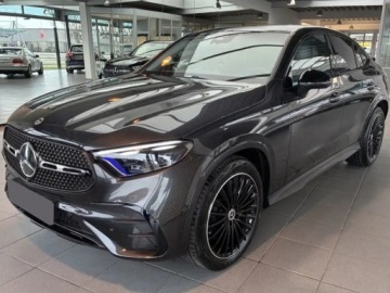 Mercedes GLC C254/X254 Coupe 2.0 200 204KM 2025 GLC Coupe 200 4-Matic AMG Line 2.0 (moc 204 KM) 2025, zdjęcie 1