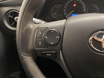 Toyota Auris II Hatchback 5d Facelifting 1.33 Dual VVT-i 99KM 2017 Toyota Auris 1.33 VVT-i Active II (2012-) Toyota A, zdjęcie 12