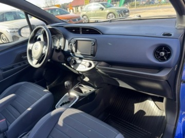 Toyota Yaris III Hatchback 5d Facelifting Hybrid 100KM 2017 Toyota Yaris Hybrid*Lift*Automat, zdjęcie 10
