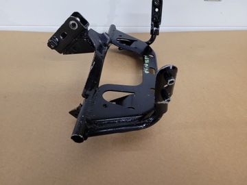 Suzuki GSXR 1300 ХАЯБУСА ПЕРЕДНЯЯ РАМА