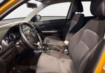 Suzuki Vitara III SUV Facelifting 1.0 BoosterJet 111KM 2019 Suzuki Vitara 1.0 111KM M5 2019 r., salon PL, I wl., dod. komplet kol, zdjęcie 9