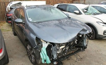 Renault Megane IV Grandtour Facelifting 1.3 TCe 140KM 2021 Renault Megane 1.3 Benzyna 140KM