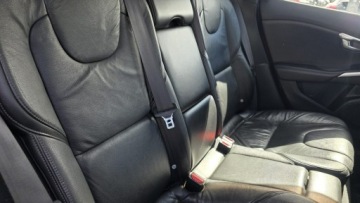 Volvo V40 II Hatchback 2.0 D3 150KM 2012 Volvo V40 zarejestrowane, zdjęcie 19