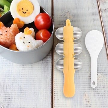 ЛАНЧ-БОКС В ФОРМУЛЕ ДЛЯ СУШИ-ШЕЙКА С РИСОВЫМИ ШАРИКАМИ