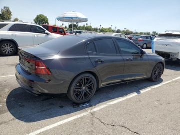 Volvo S60 III 2024 Volvo S60 Plus 2024 2.0l 2.0 Benzyna 247KM, zdjęcie 3