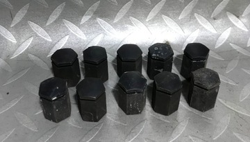 ZAŚLEPKA NA ŚRUBĘ KOŁA ZATYCZKA ASTRA III H 2,5 cm
