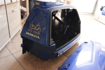 Honda Goldwing GL1500 Кожух правый 2705