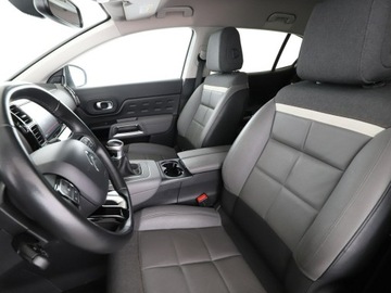 Citroen C5 Aircross SUV 1.2 PureTech 130KM 2019 Citroen C5 Aircross 1.2 Benzyna Shine Nawigacja, zdjęcie 12