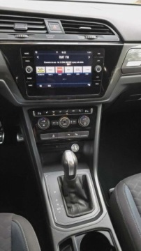 Volkswagen Touran III 2.0 TDI 150KM 2020 Volkswagen Touran 2,0 TDI 150 KM NAVI Full LED automat 7 osob OPLACONY, zdjęcie 7