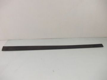 LIŠTA DVEŘE LEVÝ PŘEDNÍ VOLVO 1 S60