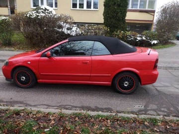 Opel Astra G Cabrio 1.6 16V 101KM 2001 Opel Astra Opel Astra G Cabrio Stan Kolekcjonerski Zamiana 1.6 Benzyna, zdjęcie 4