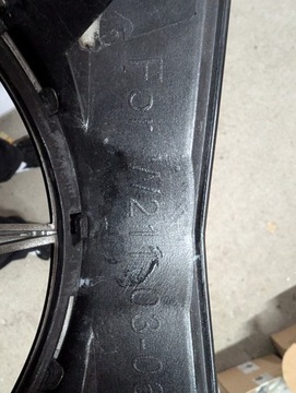 MASKA MŘÍŽKA MERCEDES TŘÍDA E W211 AMG STYLE ČERNÁ LESK