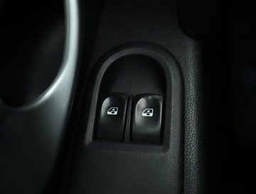 Renault Clio III Hatchback 5d 1.2 TCe eco2 100KM 2008 Renault Clio 1.2 TCe, Klima, El. szyby, zdjęcie 14