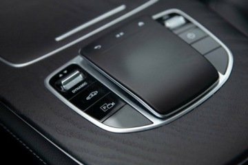 Mercedes Klasa E W213 Limuzyna Facelifting 2.0 E220d 194KM 2021 Mercedes-Benz Klasa E E 300 de Exclusive Salon Polska Autotrade Mercede, zdjęcie 32