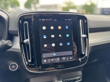 Volvo XC40 2025 VOLVO XC40 B3 Plus Dark Suv 2.0 (177KM) 2025, zdjęcie 12