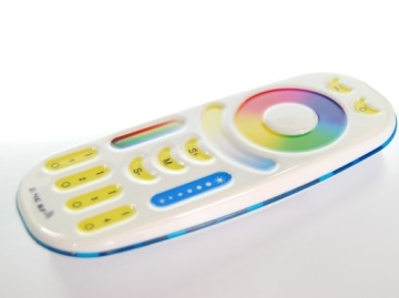 Пульт дистанционного управления 4 зоны RGB CCT RGBW MiLight FUT092 Touch