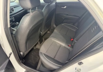 Kia Rio IV Hatchback 5d 1.0 T-GDI 100KM 2019 Kia Rio 1.0i 100 PS GT-line FULL LED Navi 68.000 km Benzyna 100KM, zdjęcie 10