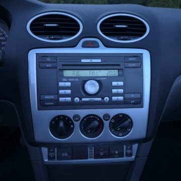 Ford Focus II Coupe-Cabriolet 1.6 Duratec 16V 100KM 2007 Ford Focus Cabrio 1.6 Benzyna, zdjęcie 31