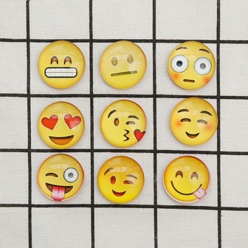 Магниты на холодильник смайлы EMOJI, смайлики стеклянные, 2,2 см, 1 шт.