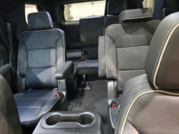 Chevrolet Tahoe GMT900 2022 Chevrolet Tahoe 2022 CHEVROLET TAHOE K1500 PREMIER 6.2 Benzyna 420KM, zdjęcie 10