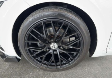 Volkswagen Arteon Fastback 2.0 TDI 150KM 2017 Volkswagen Arteon 2.0TDI 150KM DSG 2017 r., NAVI, felga 19 2.0 Diesel, zdjęcie 9