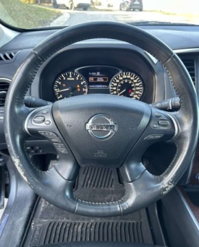 Nissan Pathfinder III 2017 Nissan Pathfinder Nissan Pathfinder 3.5 Benzyna 280KM, zdjęcie 10