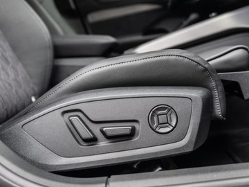 Audi A6 C8 Limousine Plug-In Facelifting 2.0 50 TFSI e 299KM 2025 AUDI A6 e-Hybrid quattro Sedan (299 KM) 2025, zdjęcie 13