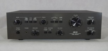 AKAI AM-2400, хороший стереоусилитель. Оригинальная инструкция.