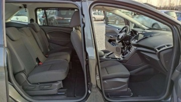 Ford C-MAX II Grand C-MAX Facelifting 1.0 EcoBoost 125KM 2017 Ford Grand C-MAX 1.0i 125kM Klima Asystent Temp.Grzane Kierownica Navi GOT, zdjęcie 5