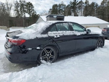 Mercedes Klasa E W213 2021 Mercedes-Benz Klasa E 350 4Matic 2021 2.0l 2.0 Benzyna 255KM, zdjęcie 3