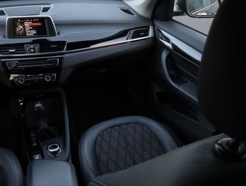 BMW X1 F48 Crossover xDrive18d 150KM 2017 BMW X1 xDrive18d, Salon Polska, Serwis ASO, 4X4, zdjęcie 7