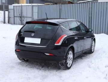 Lancia Delta III Hatchback 1.4 Turbo-Jet 120KM 2011 Lancia Delta 1.4 T-JET, Klima, Klimatronic, zdjęcie 4