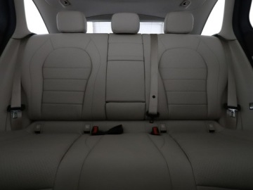 Mercedes GLC C253 SUV 2.1 220 d 170KM 2018 Mercedes GLC 220 4x4, Kamera, Skóra, Panorama,, zdjęcie 17