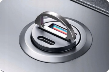 ДЕРЖАТЕЛЬ ДЛЯ ТЕЛЕФОНА НА ОКНЕ ИЛИ ЗАРЯДНОЕ УСТРОЙСТВО В КАБИНЕ