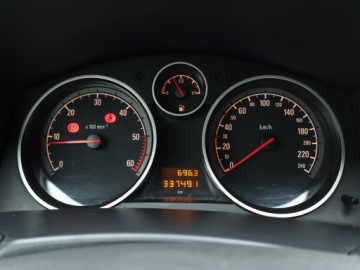 Opel Astra H Hatchback 5d 1.7 CDTI ECOTEC 80KM 2004 Opel Astra 1.7 CDTI, Klima, Klimatronic,ALU, zdjęcie 10