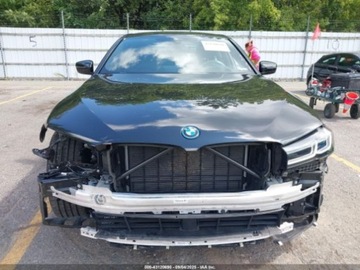 BMW Seria 5 G90-91 2023 BMW Seria 5 550e xDrive 2023 2.0l 2.0 Hybryda 181KM, zdjęcie 8